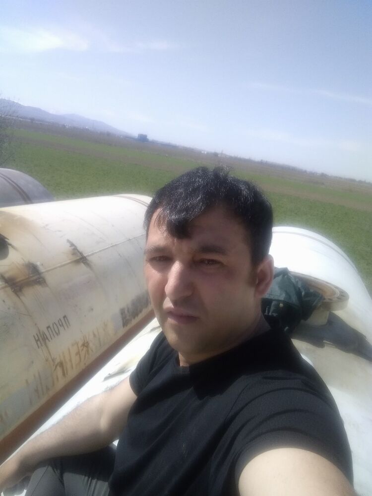  15729214  , 37 ,    