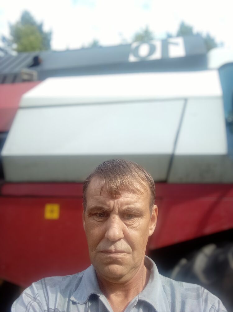  ,   Aleksandr, 45 ,   c 
