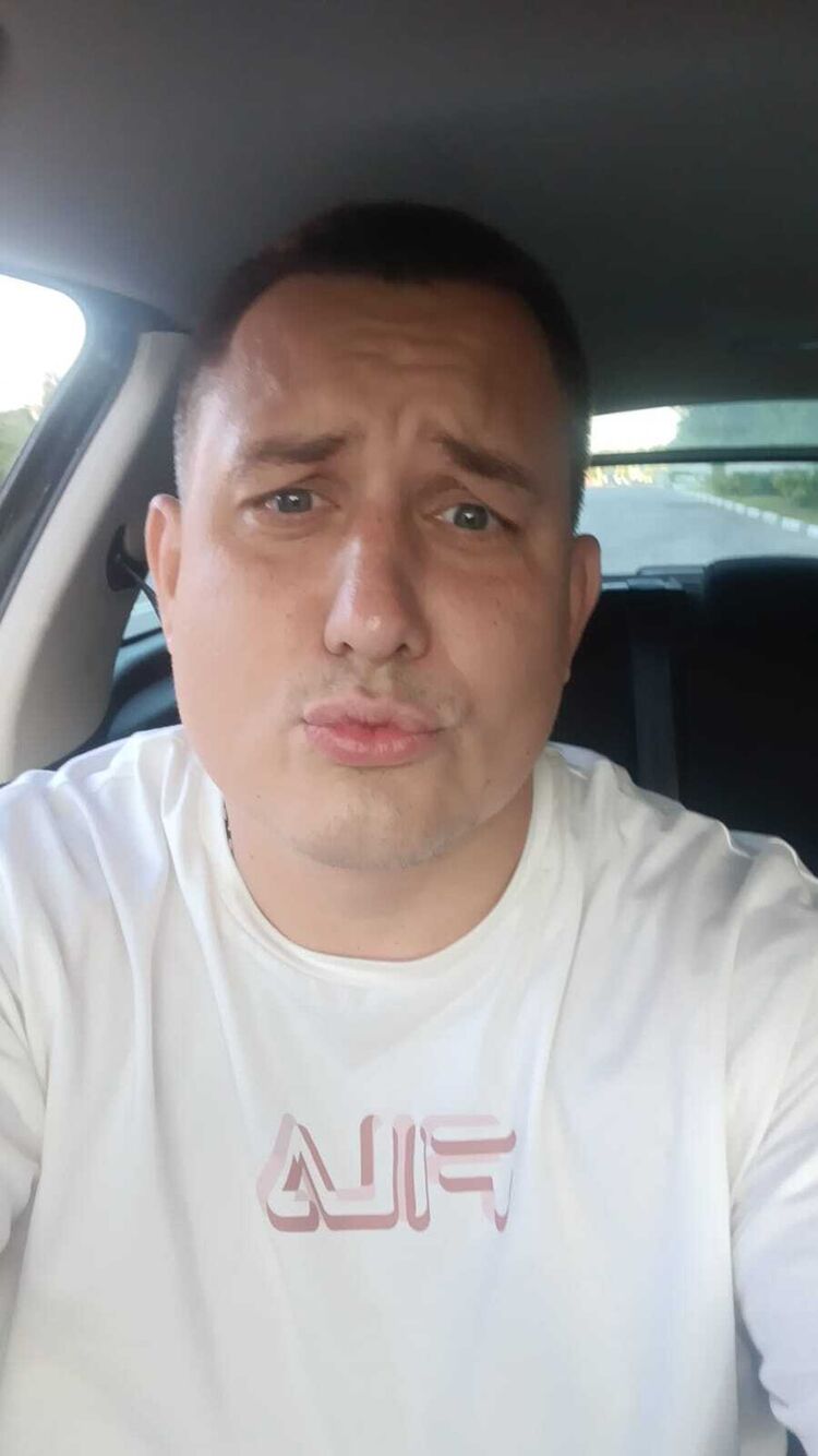  52538754  , 37 ,    