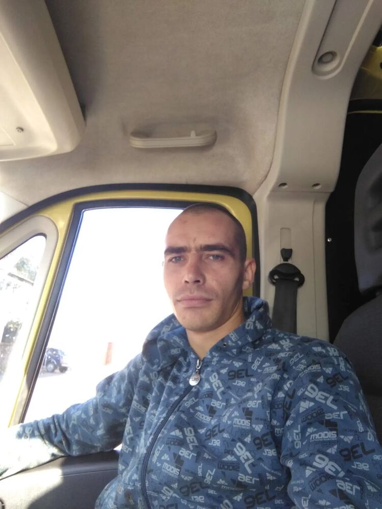  49863534  , 33 ,    
