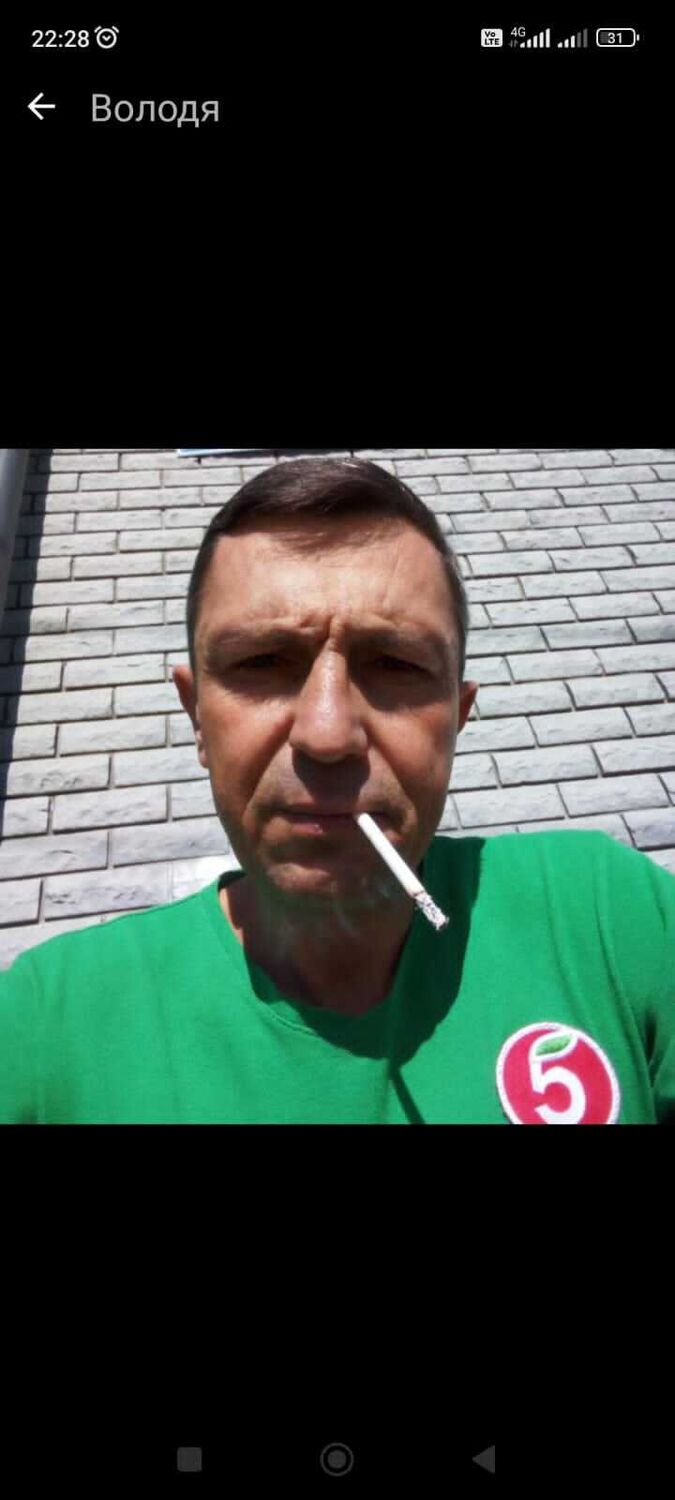  46693914  Vladimir, 47 ,    