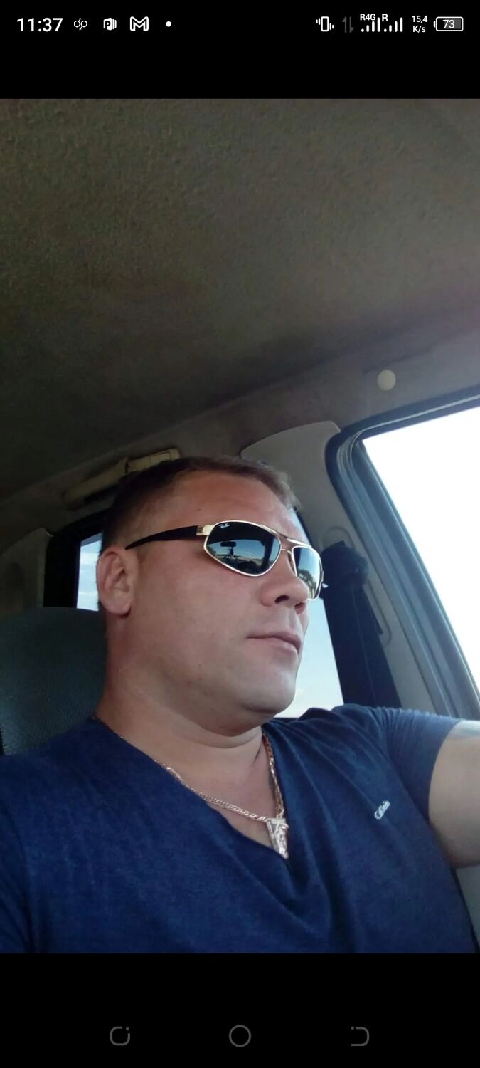  32862014  Oleg, 46 ,    