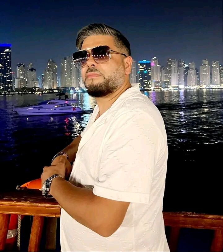  Lagos,   Johnson, 51 ,   ,   