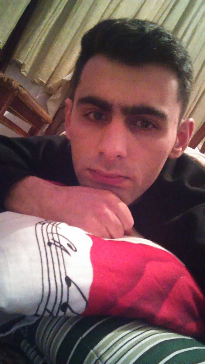  19209244  Ilkin, 33 ,    