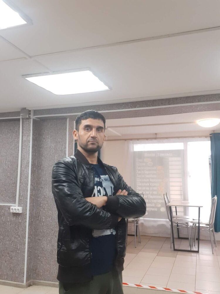  ,   Alik, 34 ,   ,   
