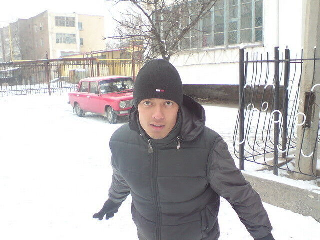  ,   Xayot, 34 ,   
