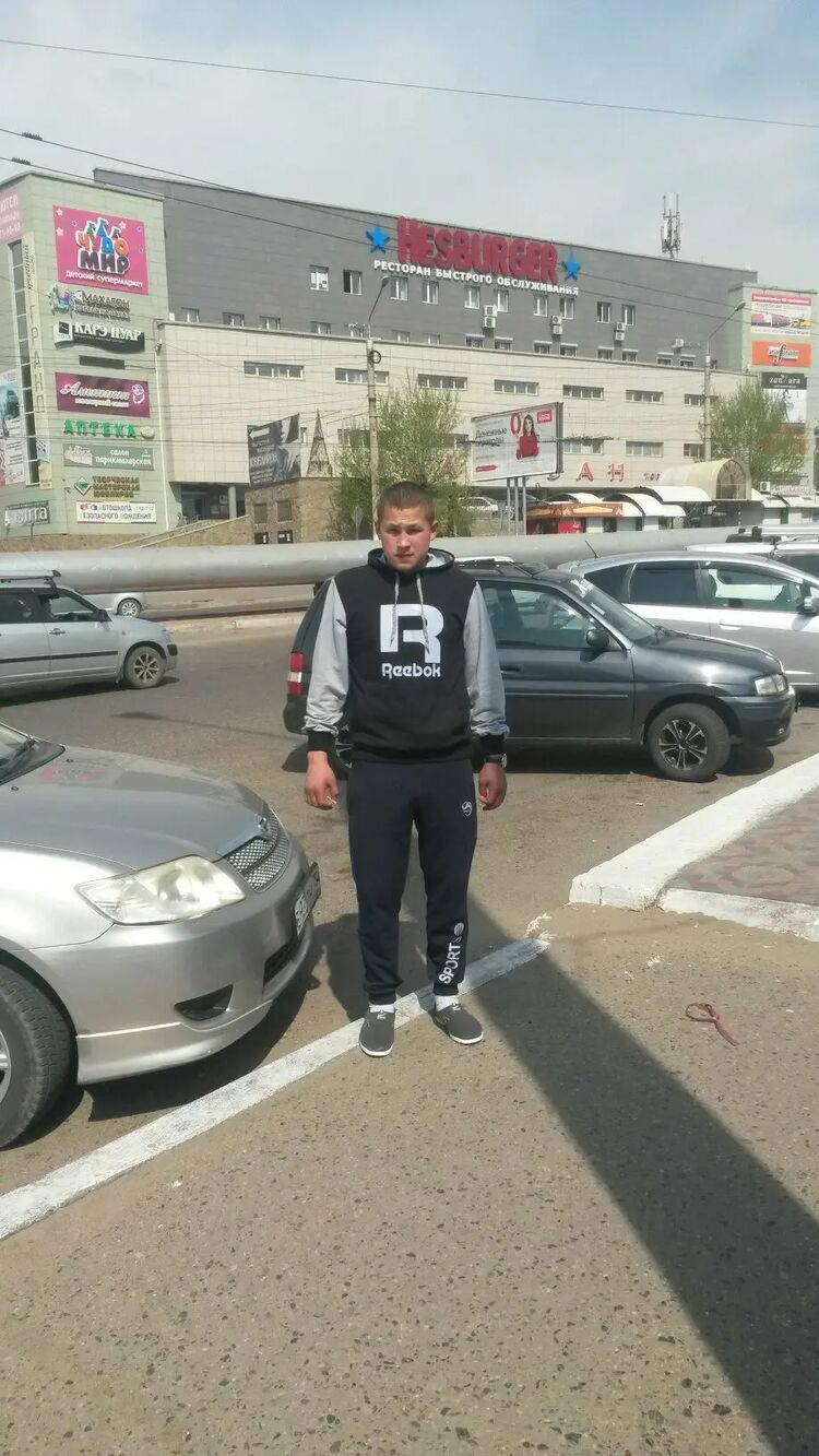  27880784  Vasily, 28 ,    