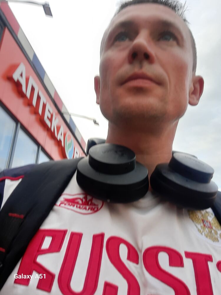  54757144  Igor, 42 ,    