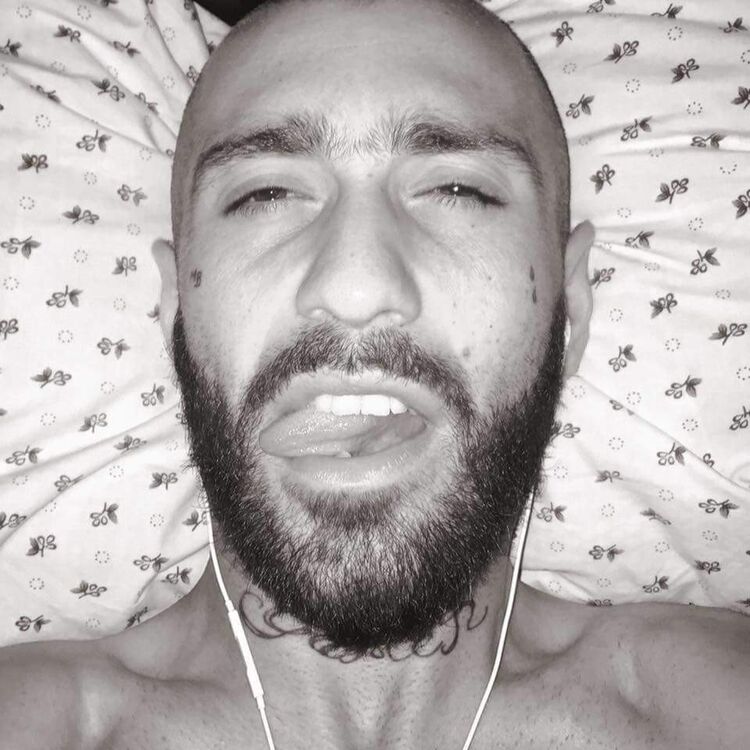  ,   NI FOI NILOI, 32 ,   