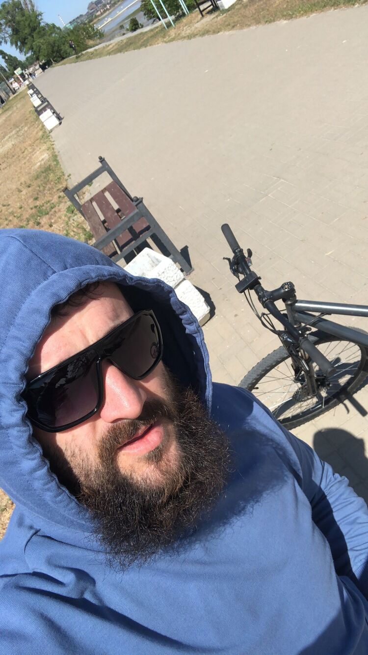  42975584  , 35 ,    