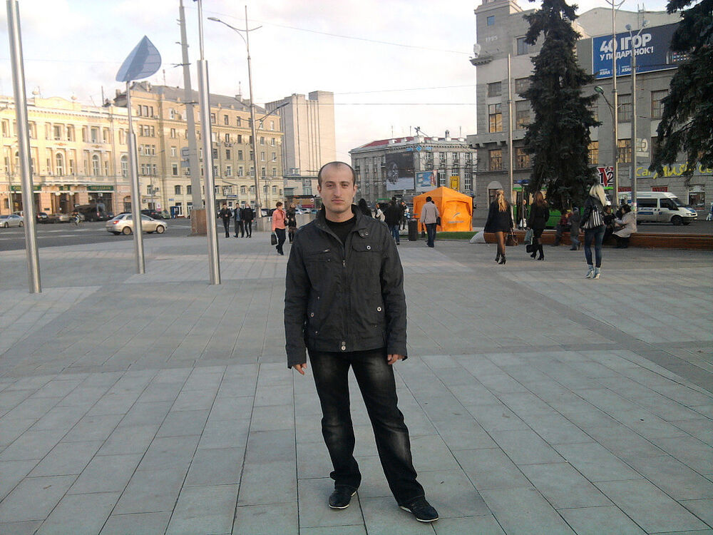  ,   Dato, 40 ,   