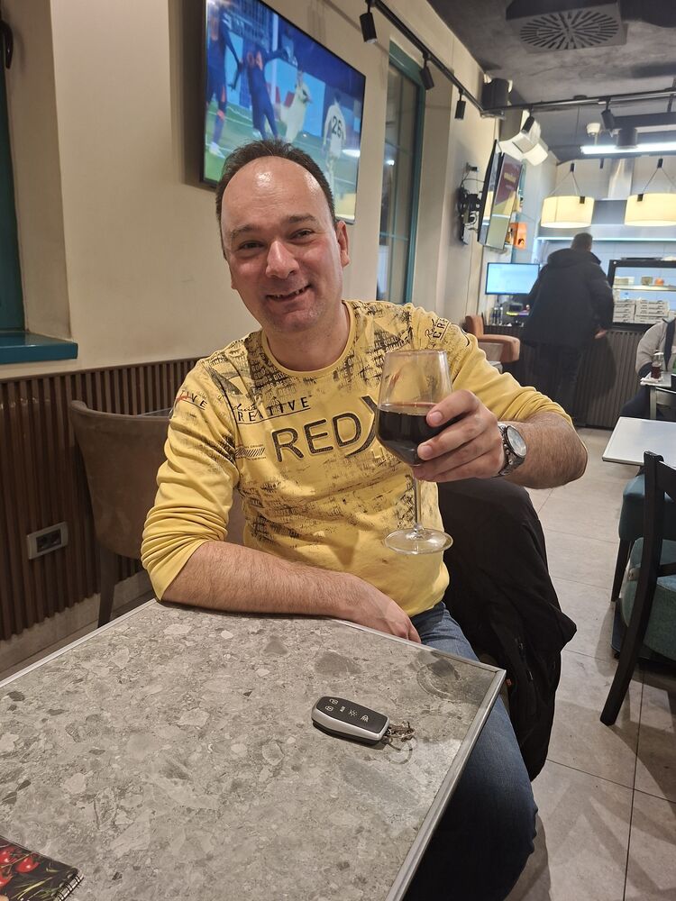 ���� 55753654 ������� Milos Zoric, 34 ����, ���� ���������� � ��������