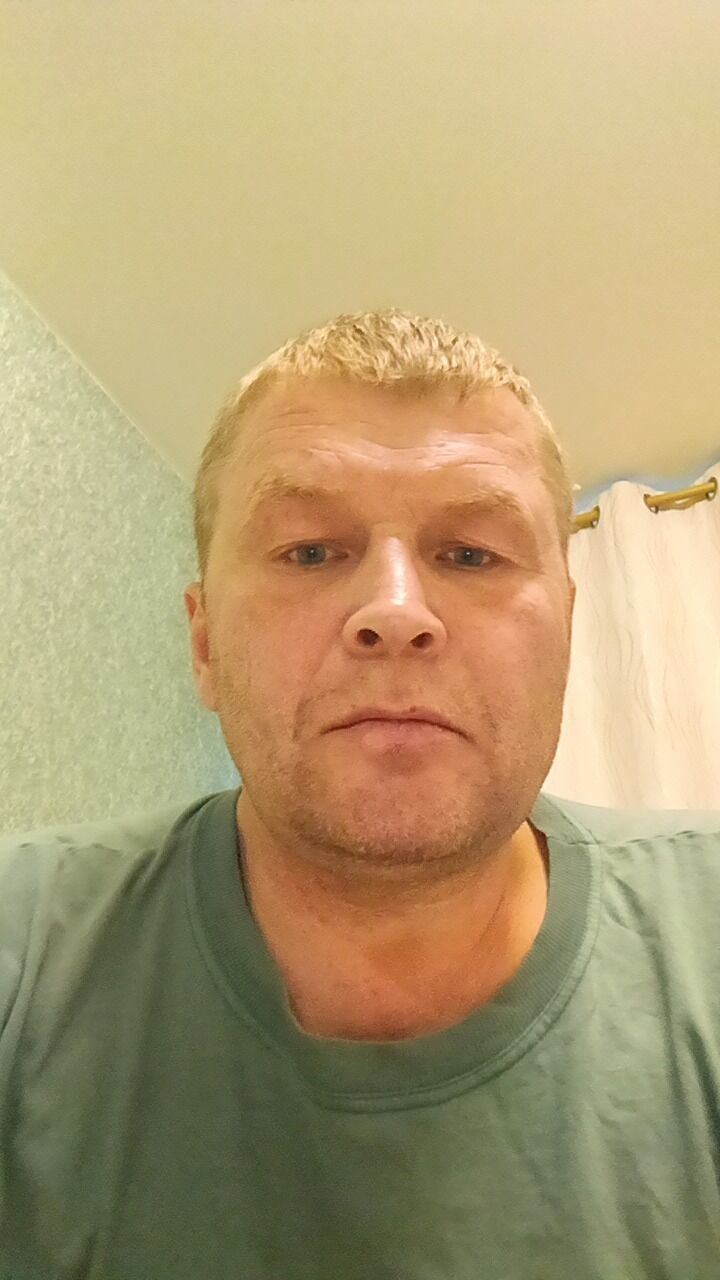  45863364  , 52 ,    