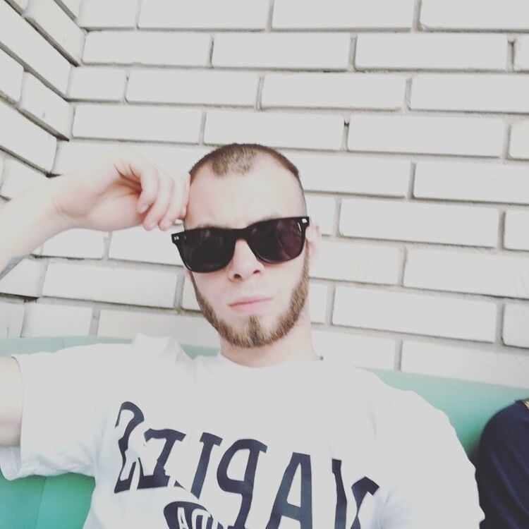  19028594  , 27 ,    