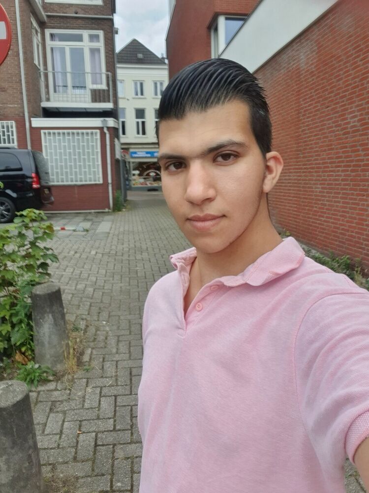  21000164  Ghaith, 24 ,    