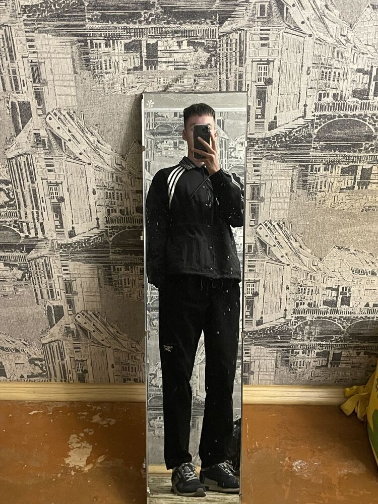  47810684  , 21 ,    