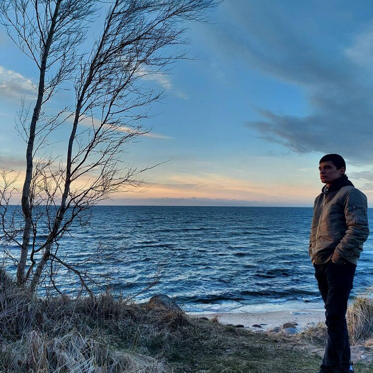  ,   NURIK, 27 ,   ,   