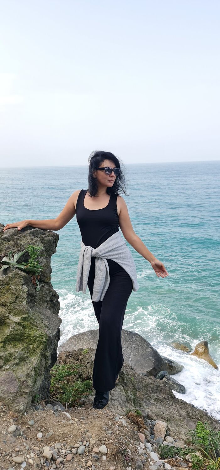  ,   Olga, 42 ,   ,   