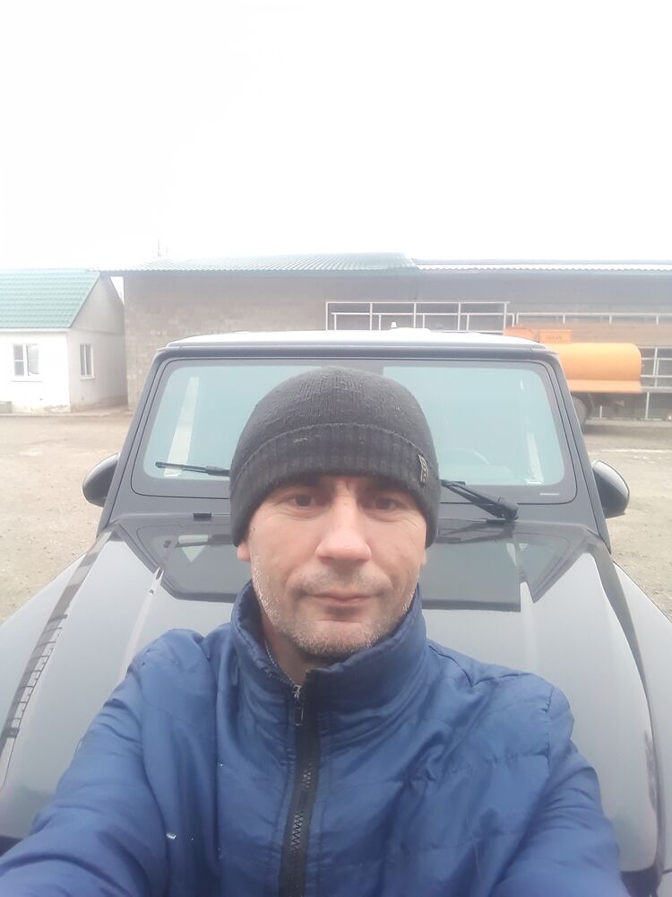  31702724  , 35 ,    