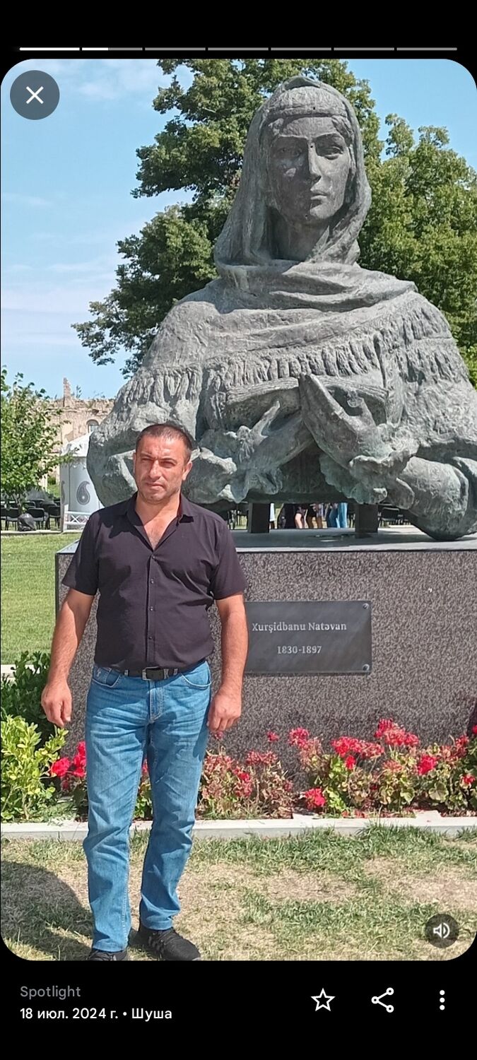  52427174  Bakir, 52 ,    