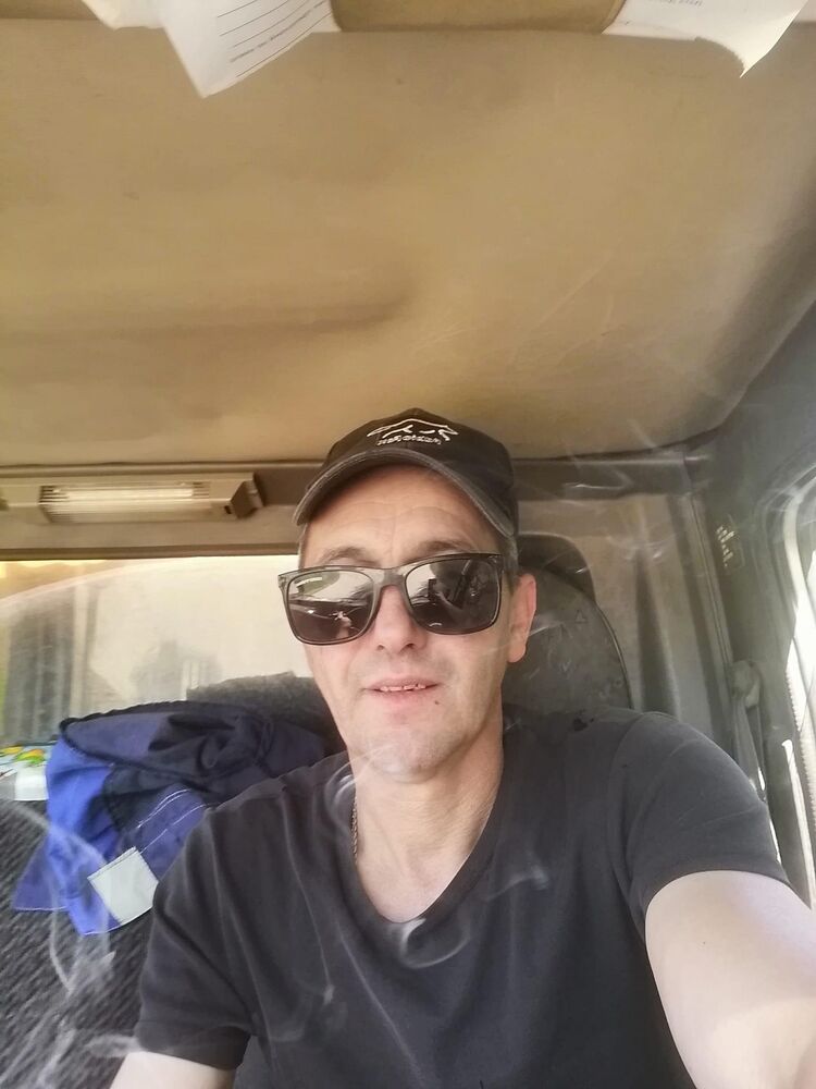  33881344  , 47 ,    