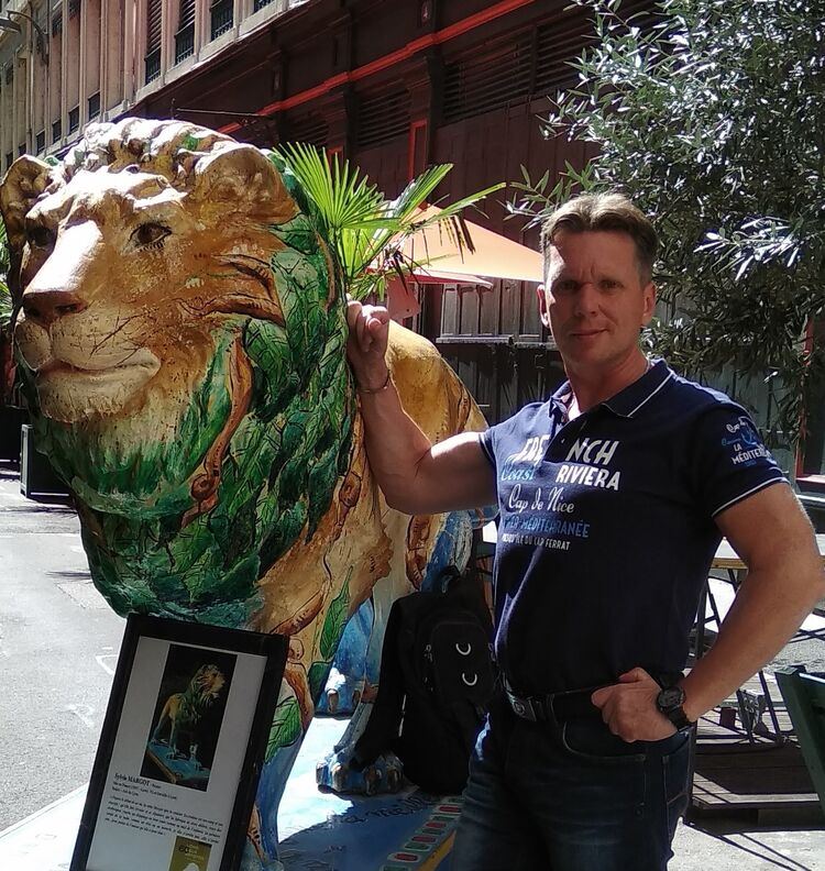  54418674  Valerii, 45 ,    