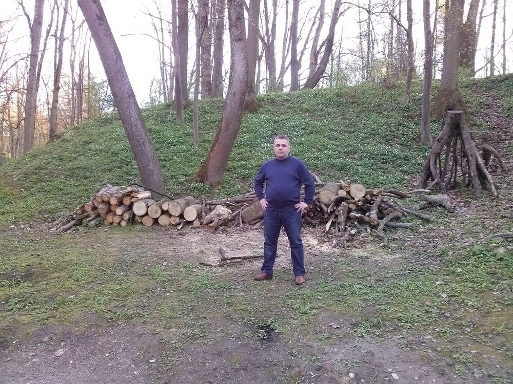  9303554  , 41 ,    