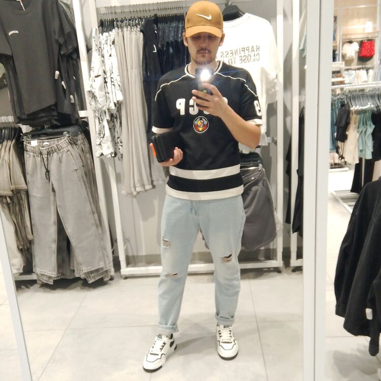  53116974  SHOXRUX, 25 ,    