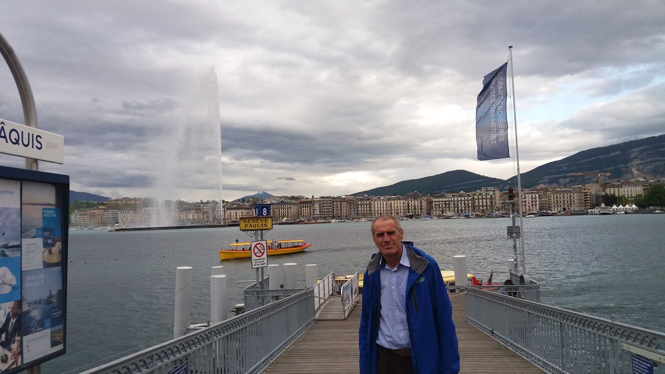  24843884  Sergiu, 64 ,    