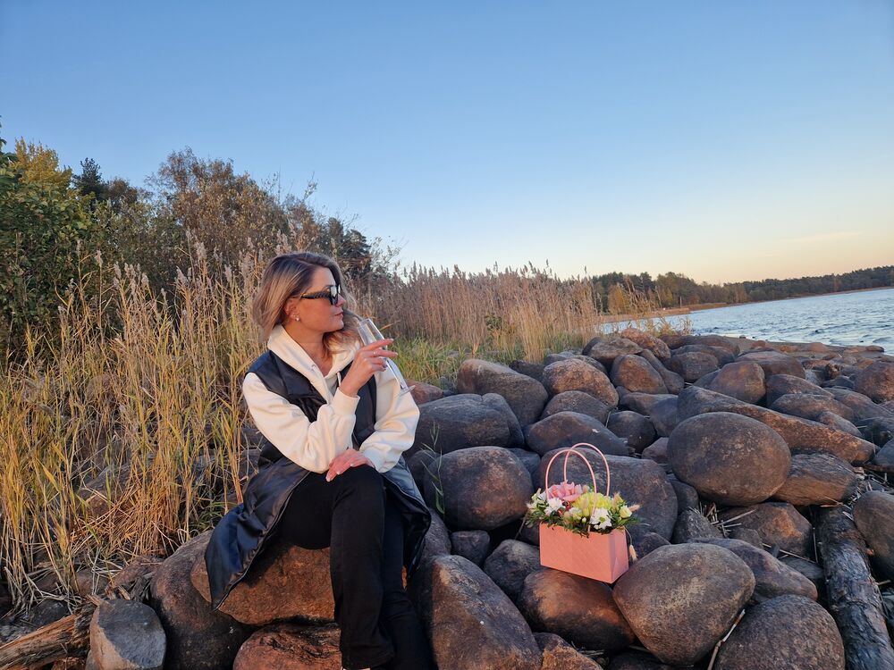  54149444  , 37 ,    -