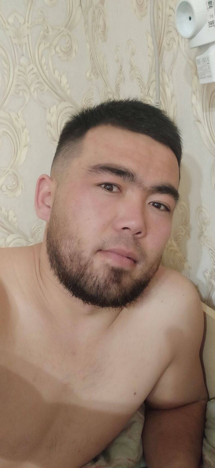  41427754  Ale, 27 ,    