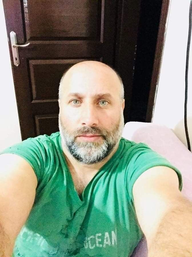  Kadikoy,   Yz, 49 ,   ,   , c 