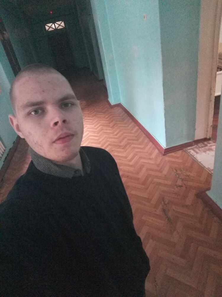  47568844  , 22 ,    