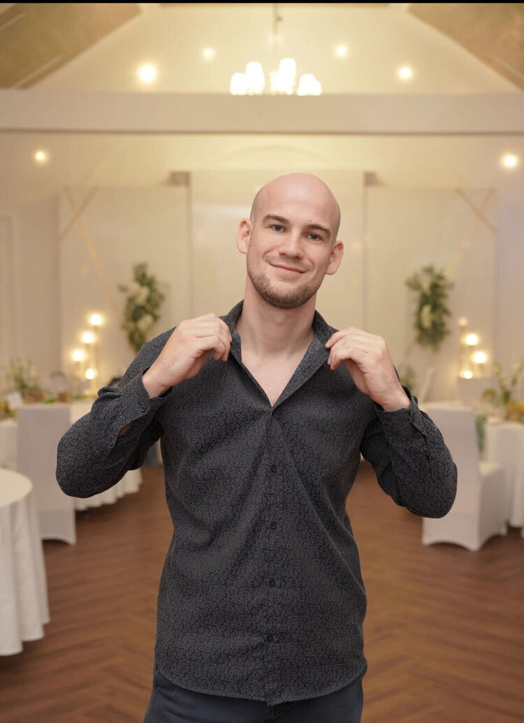 ���� 55387094 ����� Nikolay, 21 ���, ���� ���������� � Contagem