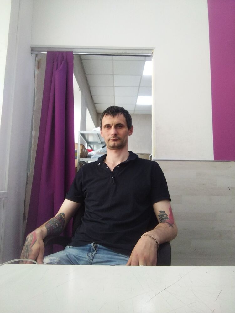  48532764  , 39 ,    