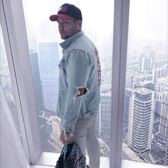 ���������� �������, ���� ������� Salih, 34 ����, ������������ ��� ������, ����� � ���������, c�������� ���������, ���������