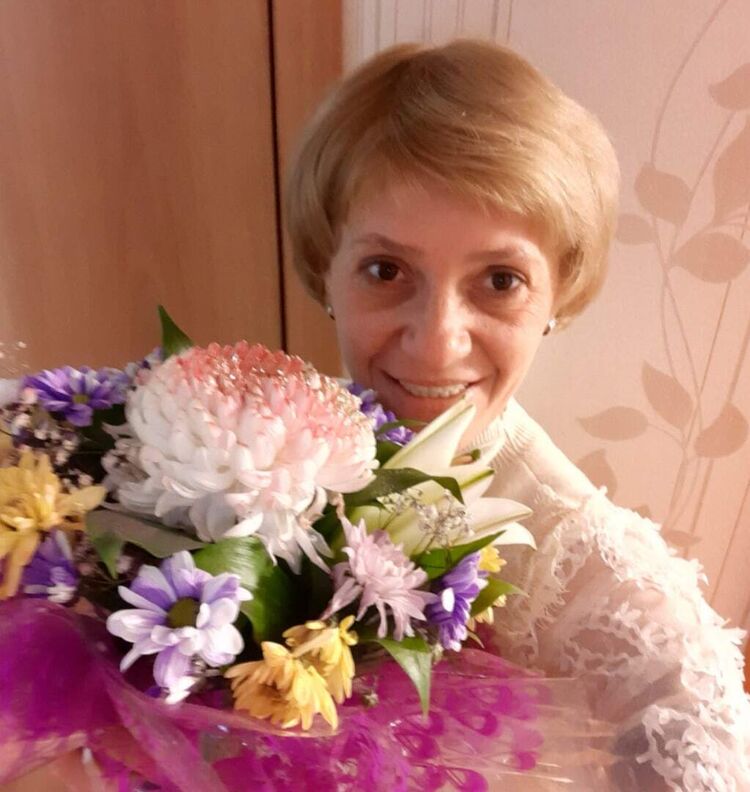  -,   Anyuta, 43 ,     , c 