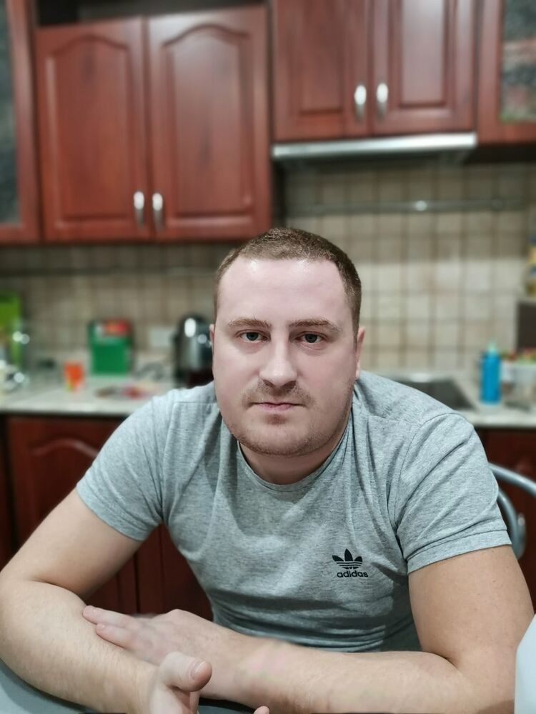  48459294  Igor, 40 ,    -