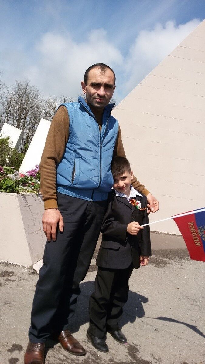 ���� 6297694 ������� Araik, 45 ���, ���� ���������� � �������-��-����