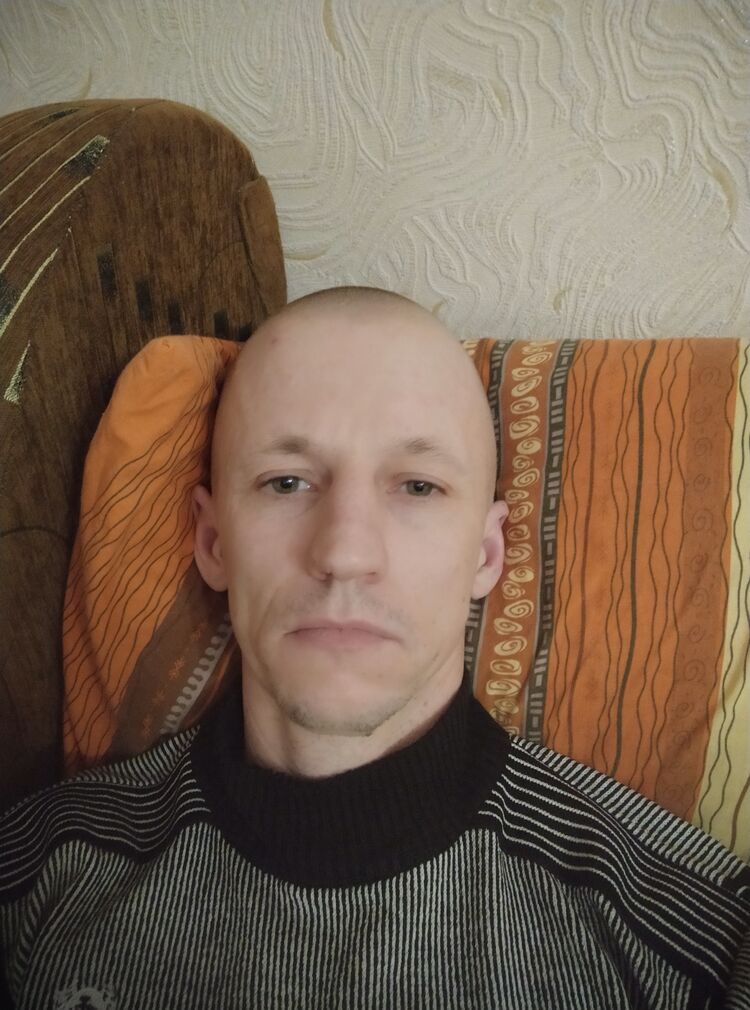  32093044  , 37 ,     