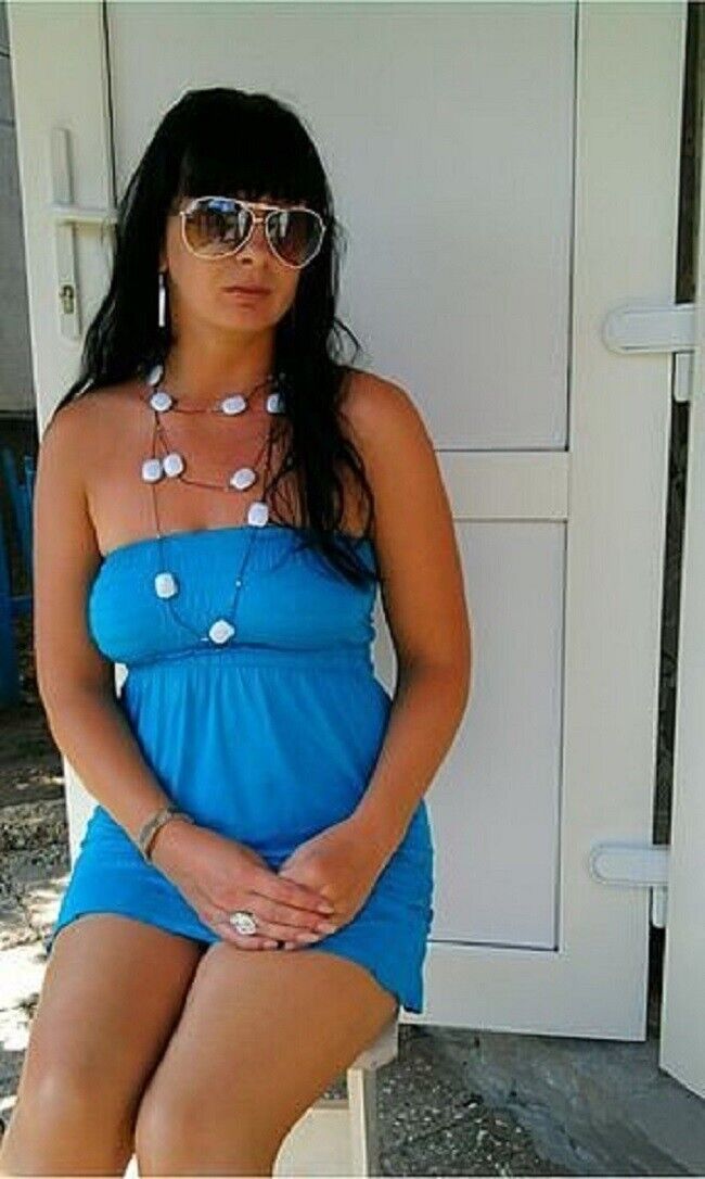  31024214  Nina, 40 ,    