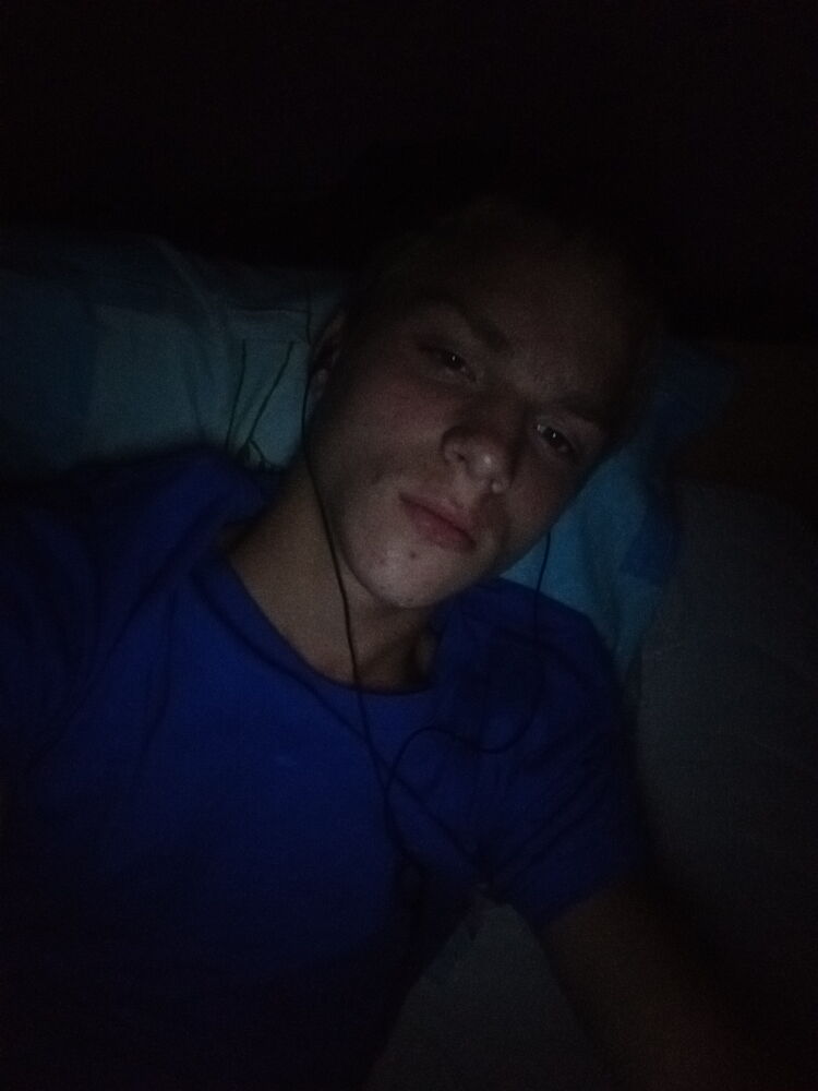  ,   Misha, 22 ,   ,   