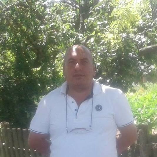  19676004  Hasan, 57 ,    