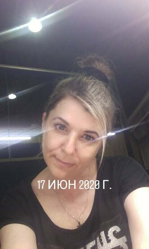  21738934  , 49 ,    