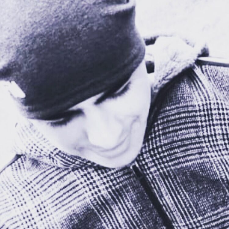 ���� 31031974 ����� Sadiq, 25 ���, ���� ���������� � ����