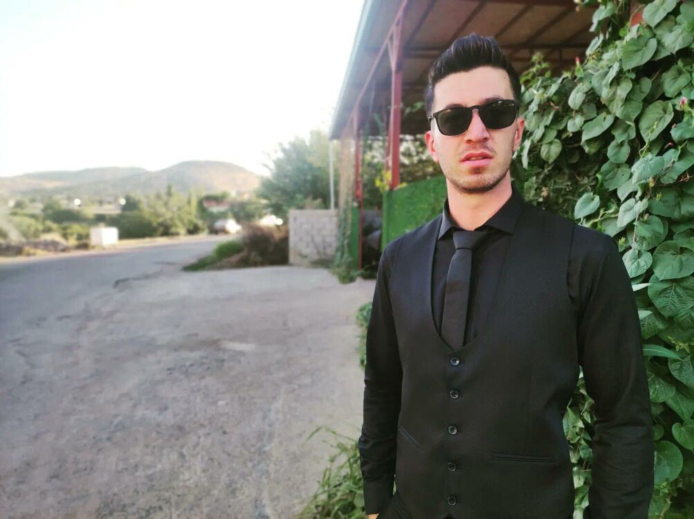  Bodrum,   Ugur, 27 ,   ,   