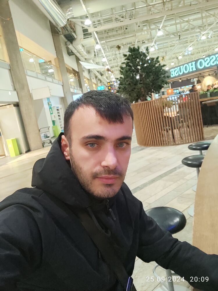  ,   Samir, 34 ,   ,   