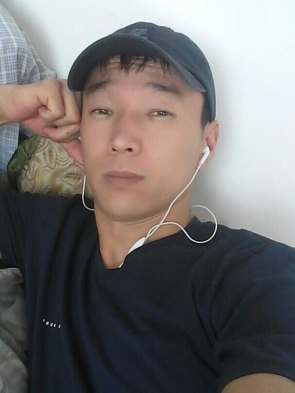  ,   Aibek, 33 ,   ,   , c 