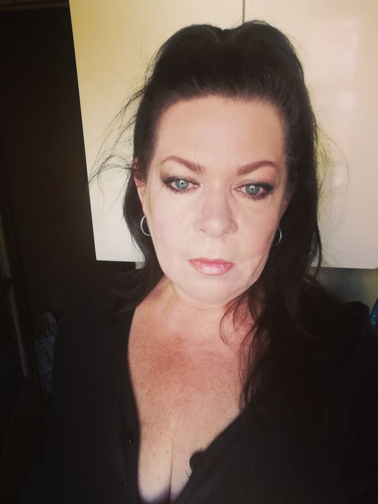  46620274  Inga, 62 ,    