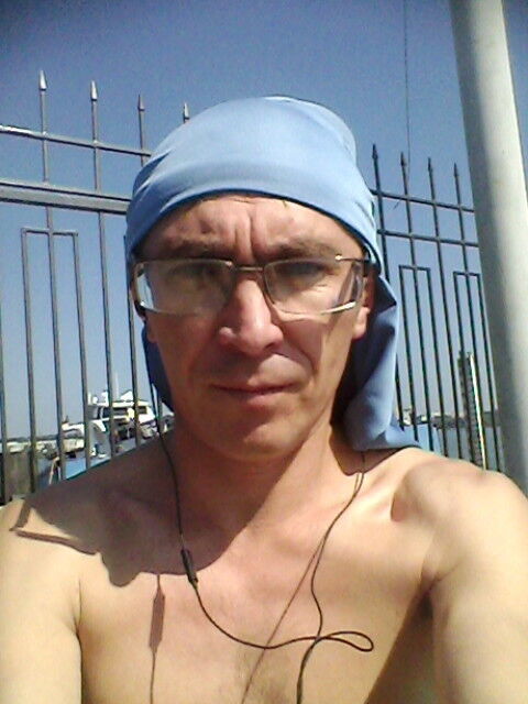  8977434  , 46 ,    